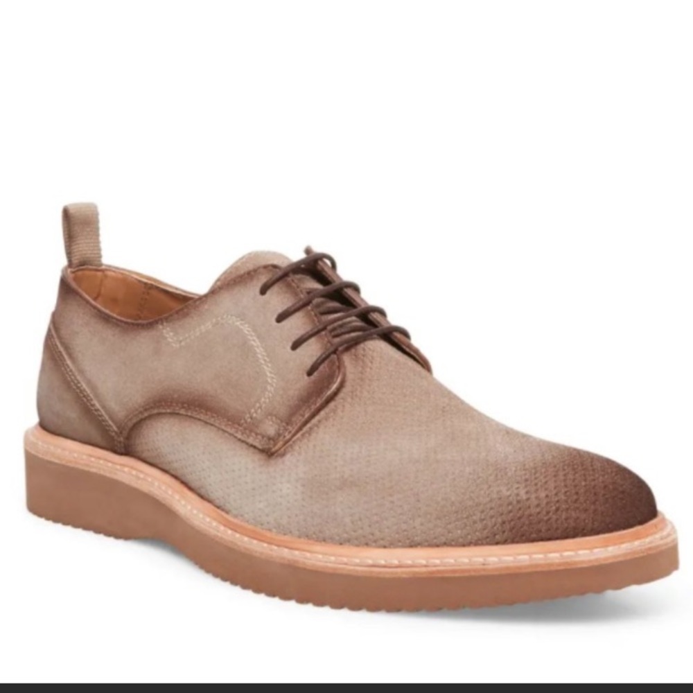 NWT STEVE MADDEN VOYAGEE SUEDE PLAIN TOE DERBY